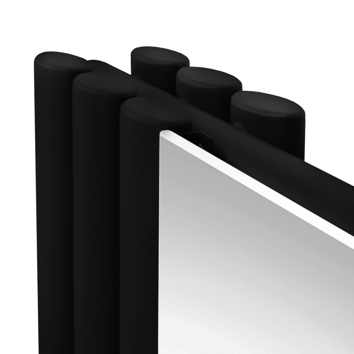 Radiateur à colonnes ovales noir avec finition miroir, dimensions 1800 x 500 mm, design moderne et élégant, texture lisse