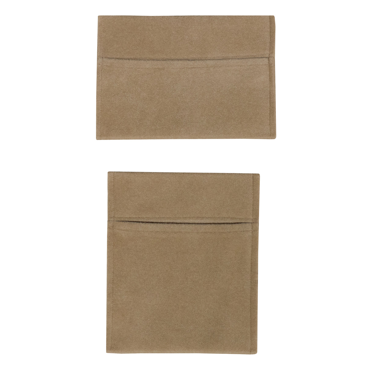 Doublure intérieure beige pour van, avec deux poches de rangement pratiques, en matériau doux et texturé, idéal pour l'organisation