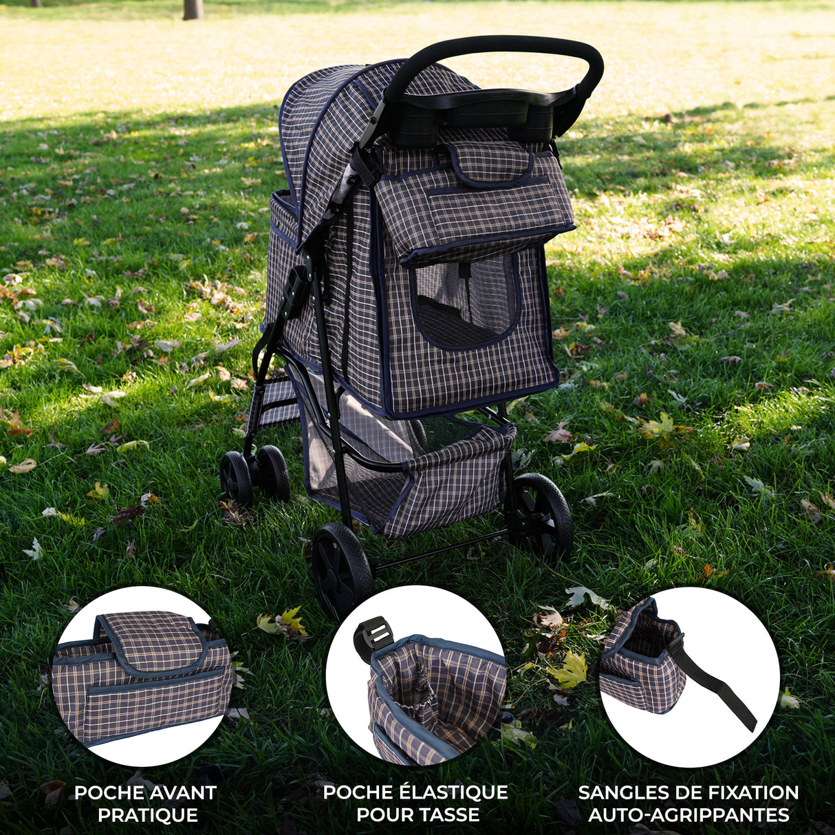 Sac caddy pour poussette d'animal en bleu tartan, avec poches pratiques, sangles auto-agrippantes et design élégant sur fond de gazon vert