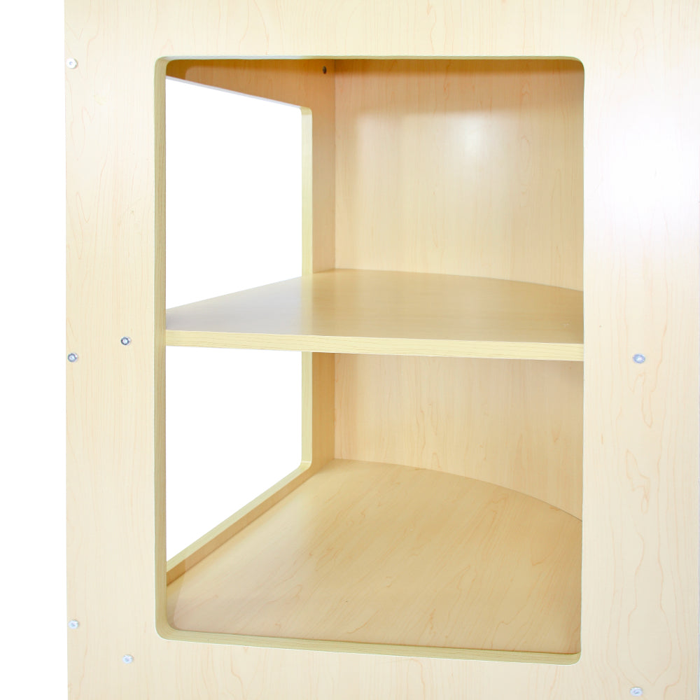 Vitrine de coin en érable clair avec étagères lisses, finition naturelle et bords arrondis, idéale pour exposer des produits