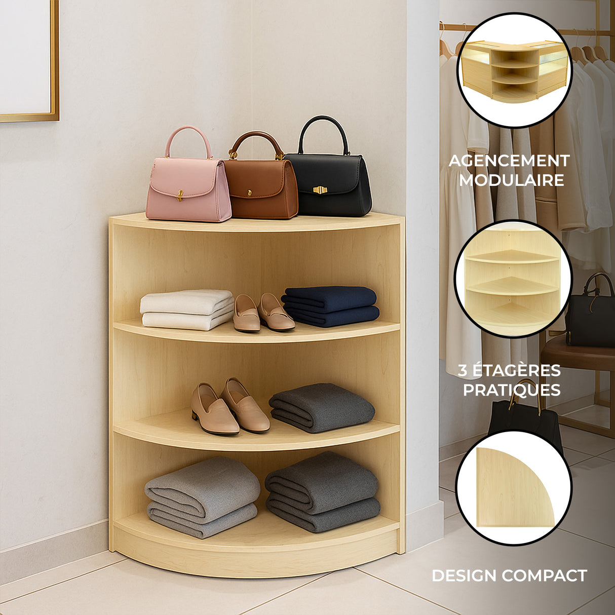 Vitrine de coin en érable clair avec trois étagères, sacs à main et vêtements pliés, design compact et agencement modulaire