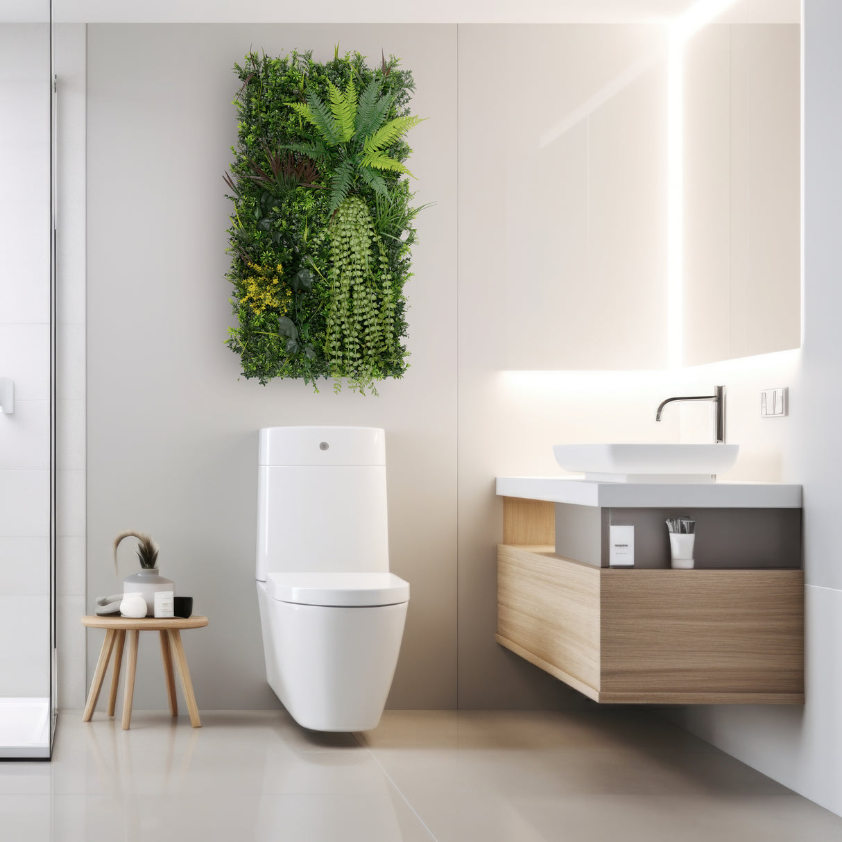 Panneau mural végétal artificiel 50 x 100 cm avec feuillage vert luxuriant et textures variées, idéal pour décorer une salle de bain moderne