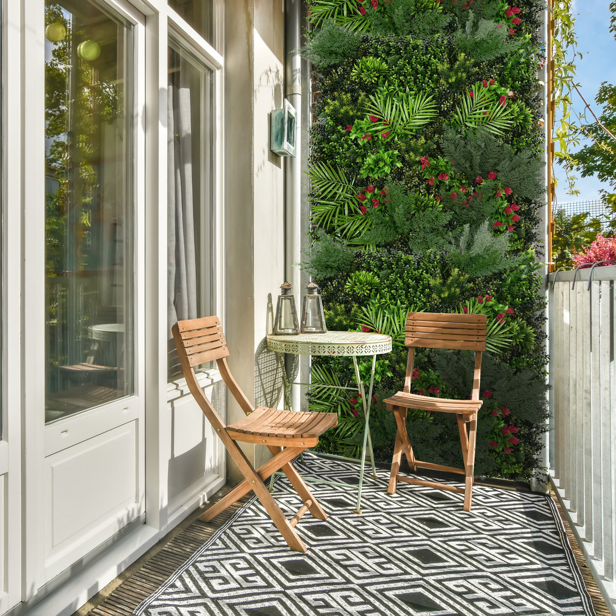 Panneau mural végétal artificiel 100 x 100 cm, feuilles vertes luxuriantes et fleurs colorées, décor moderne pour balcon ou intérieur