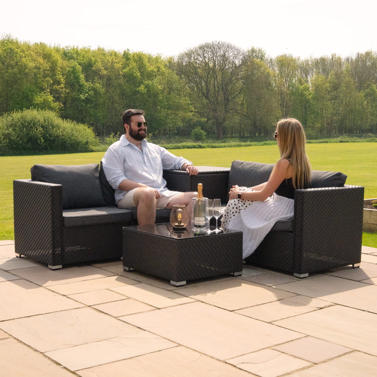 Salon de Jardin Modulaire en Rotin Noir - 6 Pièces