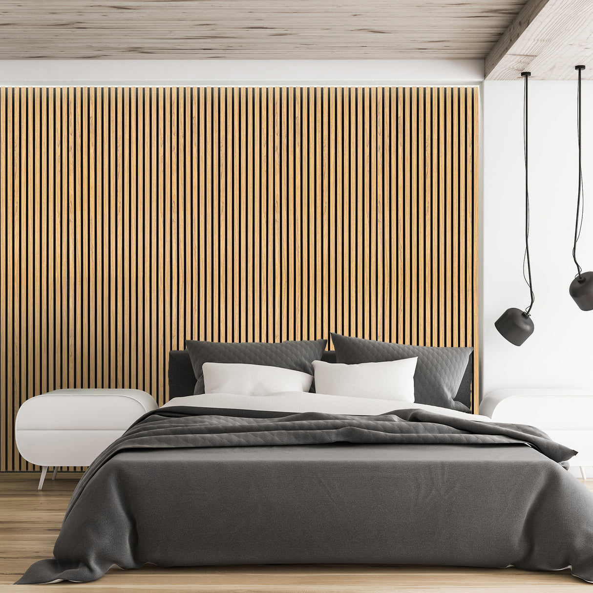 Panneaux lattes acoustiques muraux en chêne clair, ajoutant texture et chaleur à une chambre moderne avec lit et meubles minimalistes