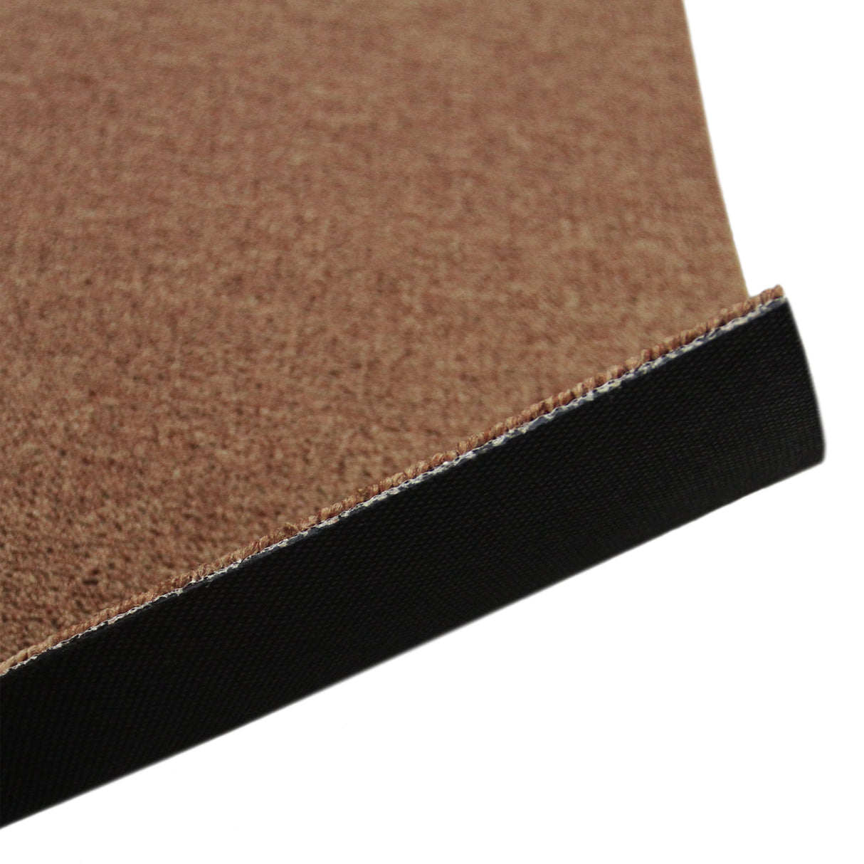 Dalle de moquette brun sable de 50 cm x 50 cm avec texture douce et bord noir, idéale pour un revêtement de sol élégant et chaleureux
