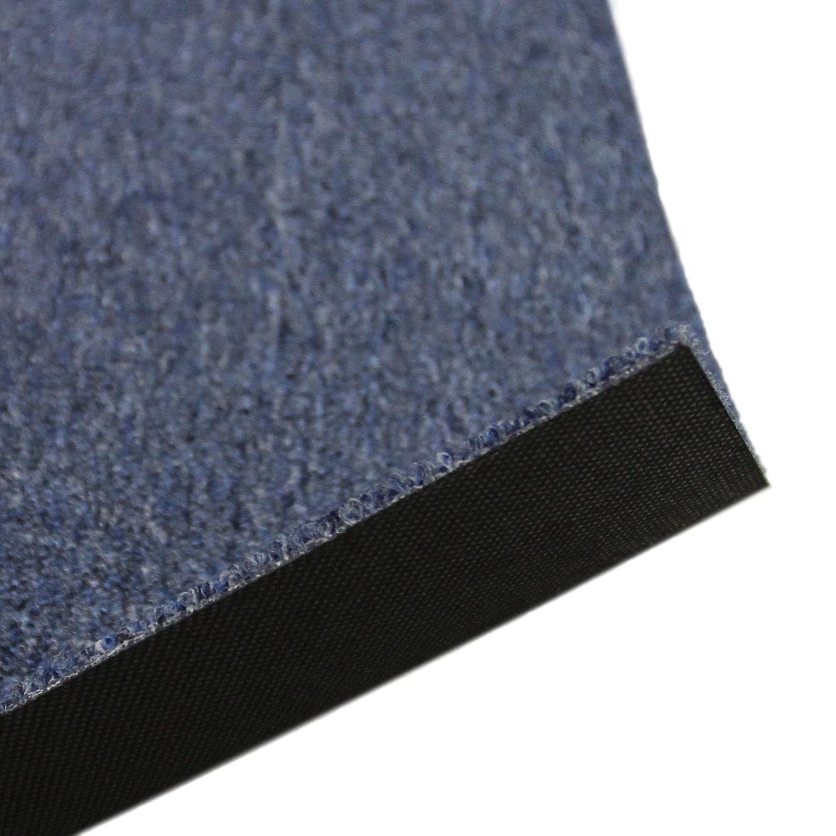 Dalles de moquette bleu tempête, 50cm x 50cm, texture douce et feutrée, bord noir, idéal pour un sol moderne et élégant