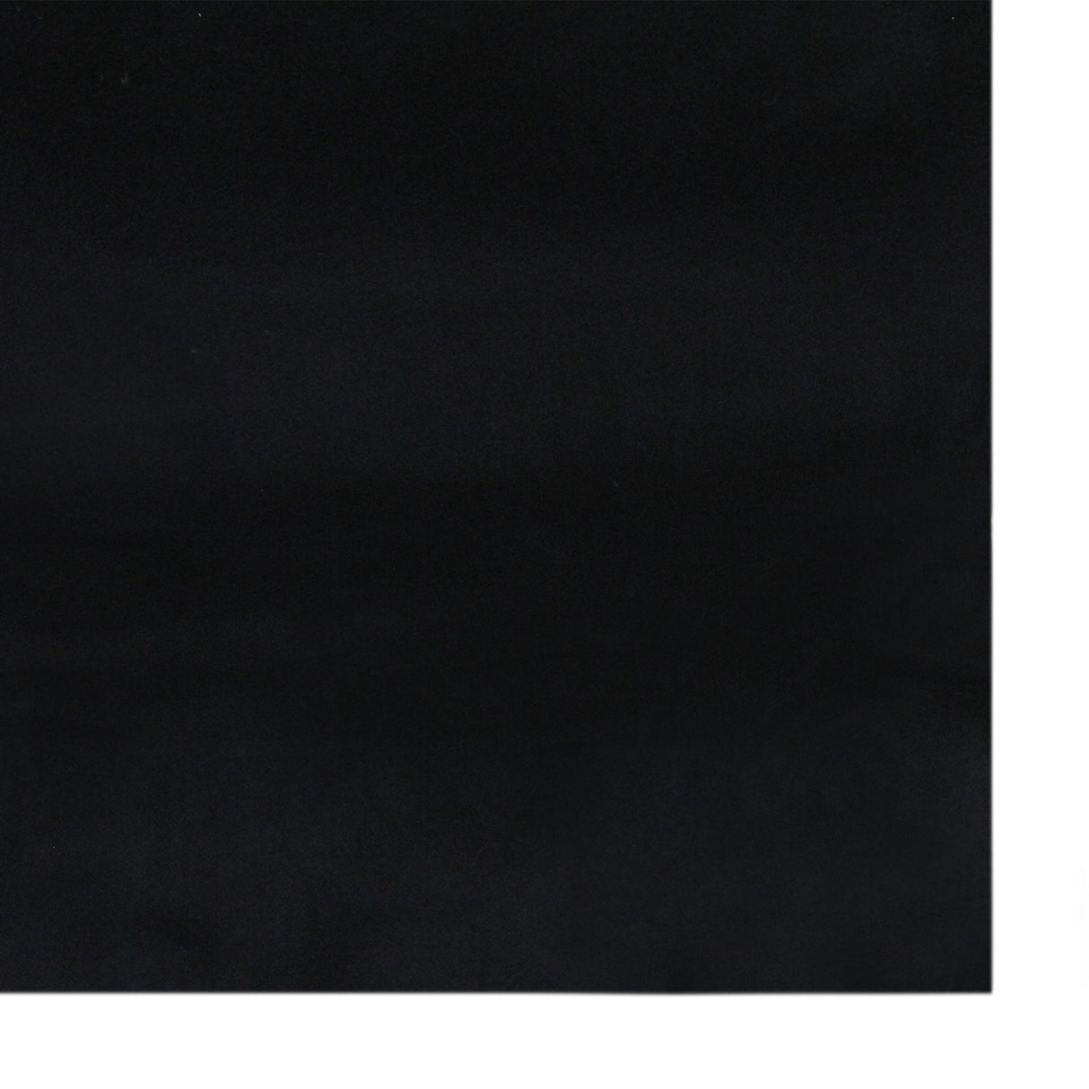 Doublure intérieure noire pour van, texture douce et adhésive, idéale pour un aménagement intérieur soigné et durable