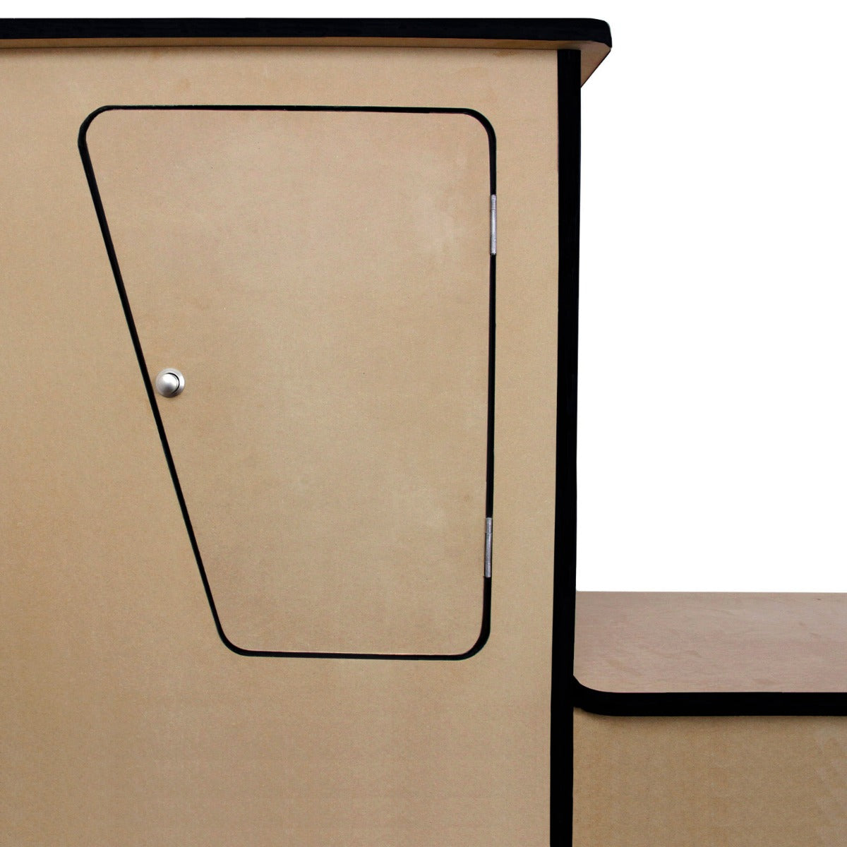 Meuble de cuisine en contreplaqué pour camping-car, finition beige avec contours noirs, porte en forme de losange et surface lisse