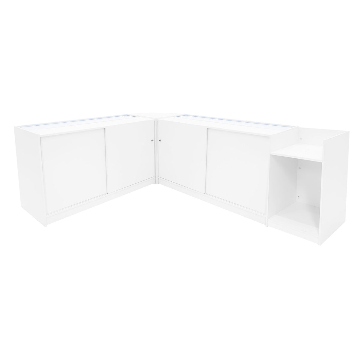 Comptoirs de vente à LED blancs en forme de L, avec surfaces lisses, portes coulissantes et éclairage intégré, idéal pour les espaces commerciaux
