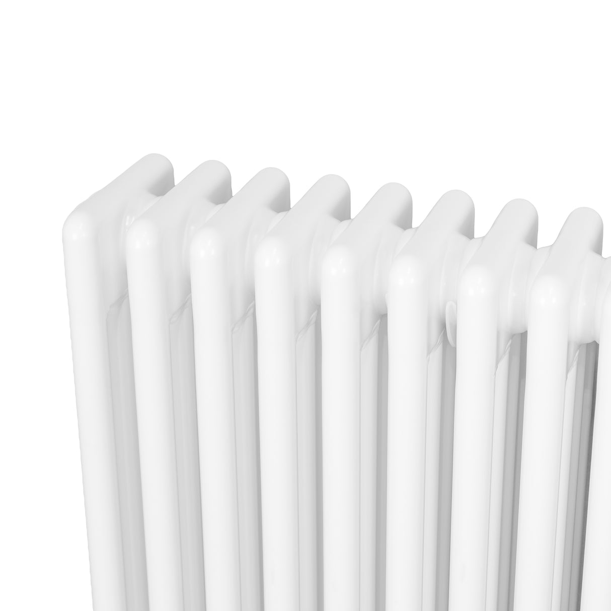 Radiateur traditionnel à 4 colonnes, finition blanche, avec des lignes lisses et un design élégant, idéal pour un intérieur classique