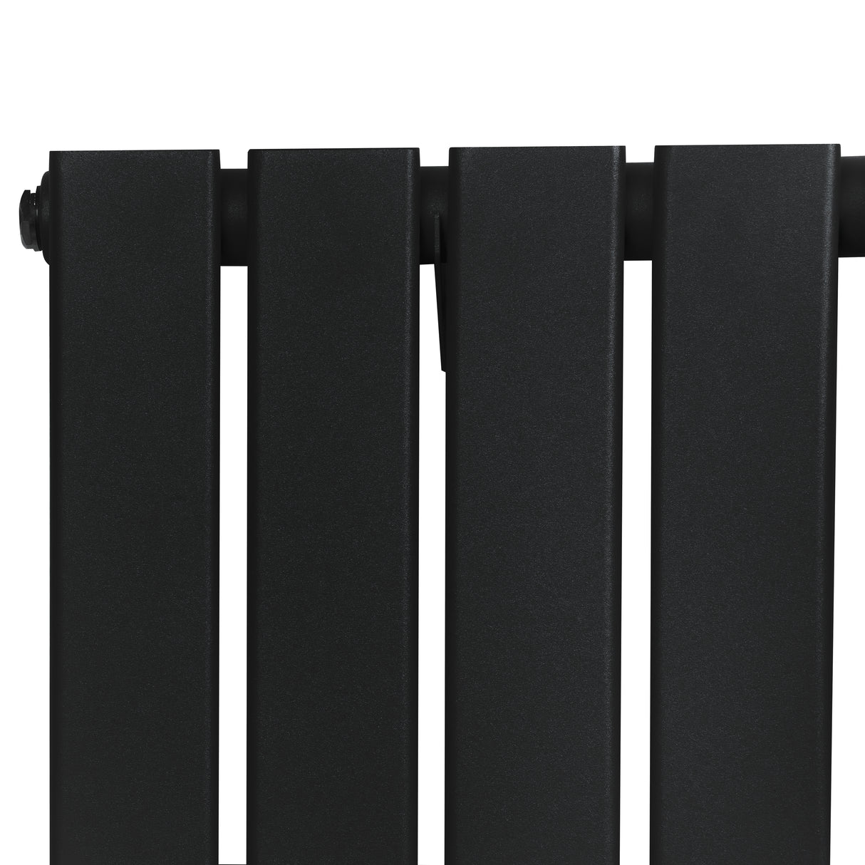Radiateur plat à un panneau noir, dimensions 600 x 700 mm, avec une finition texturée et des lignes épurées pour un design moderne