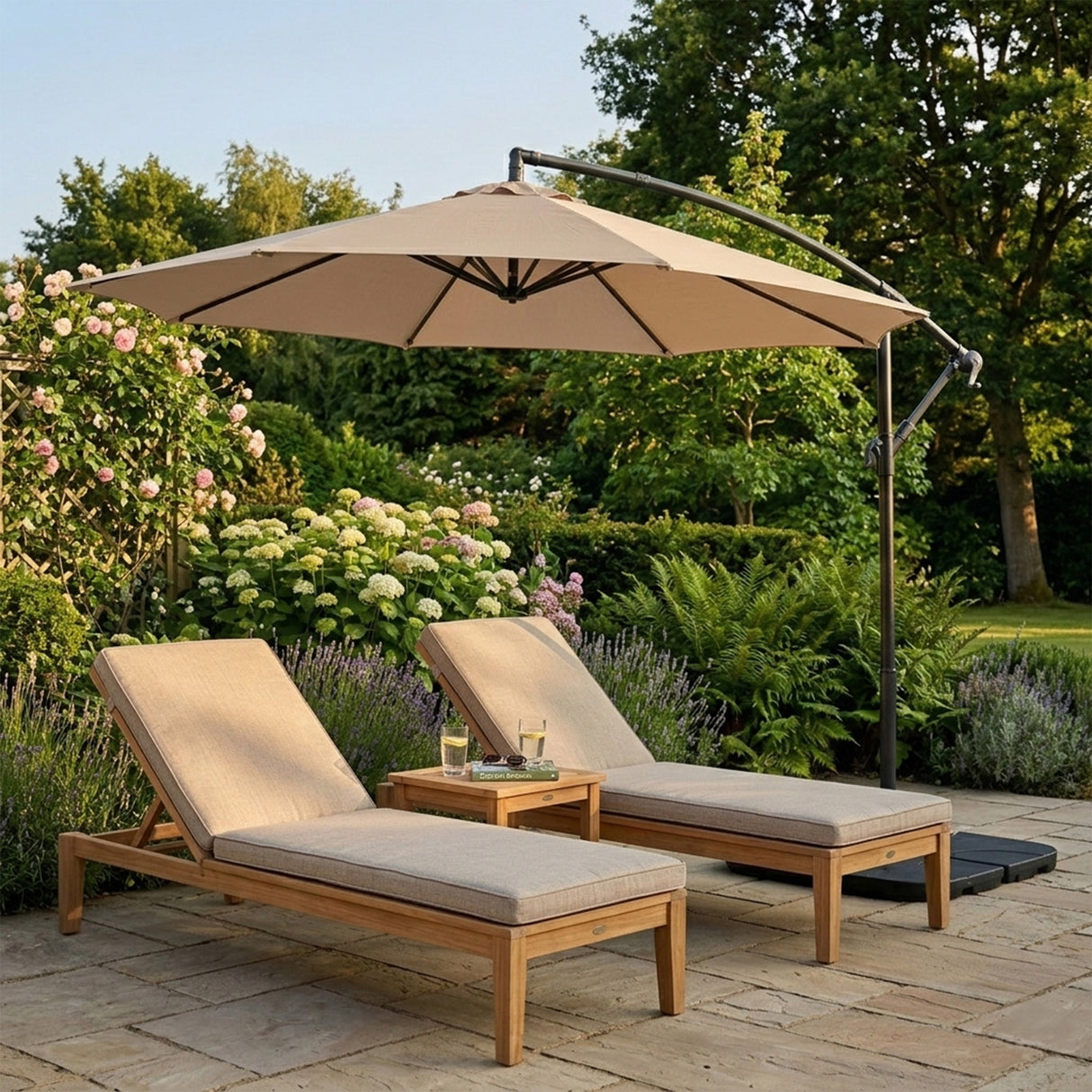 Parasol Banane à Mât Déporté 3 m & Pied Carré - Beige