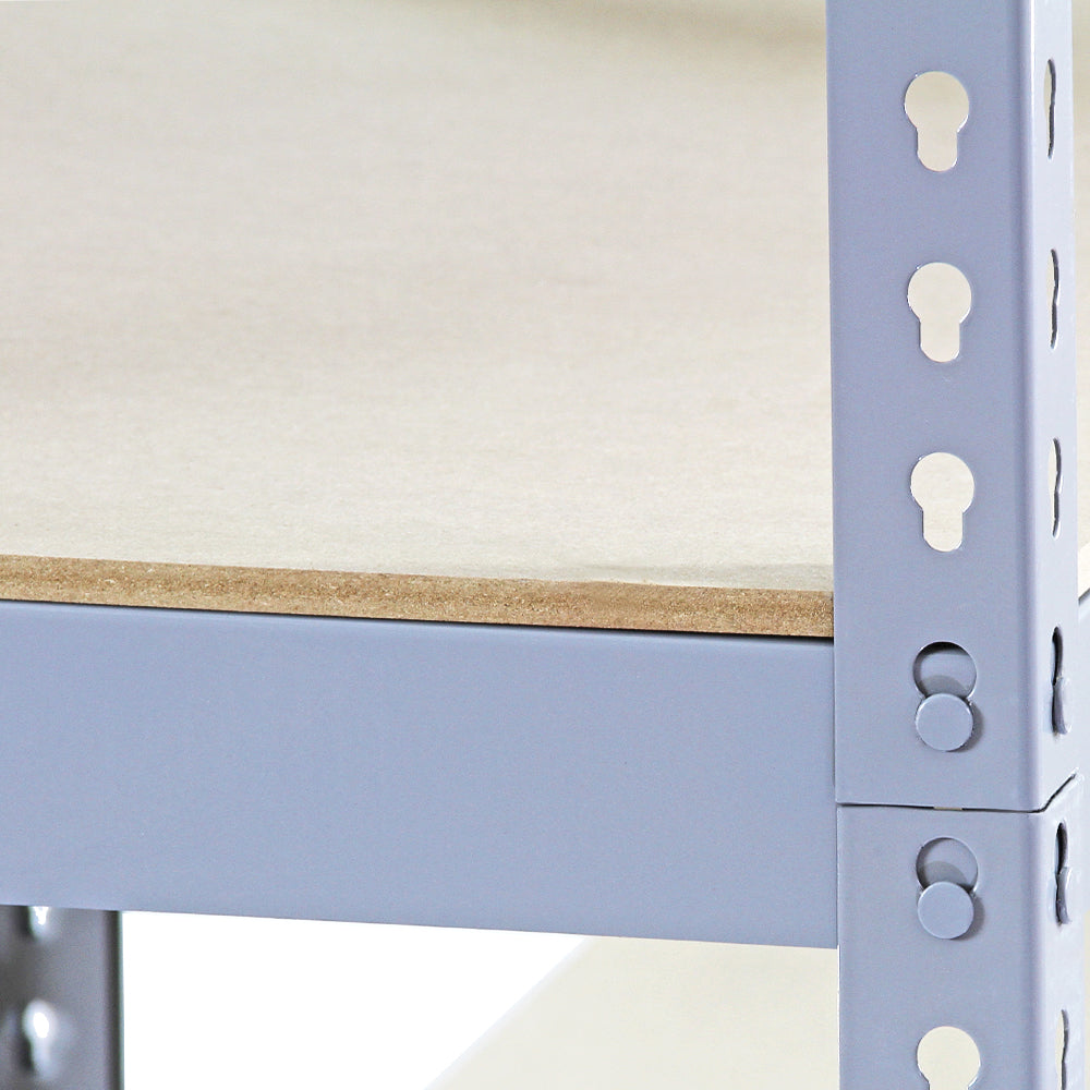 Rayonnage en acier gris avec étagères en bois, dimensions 90cm x 50cm x 180cm, conçu pour un rangement robuste et efficace