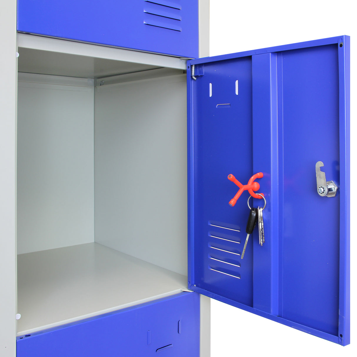 Casier de rangement en acier bleu avec quatre portes, clé rouge suspendue, intérieur spacieux et finition lisse et moderne