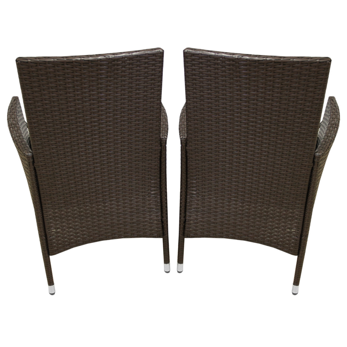 Set de deux chaises de bistro en rotin marron, avec une texture tissée et des accoudoirs, parfait pour un espace extérieur élégant