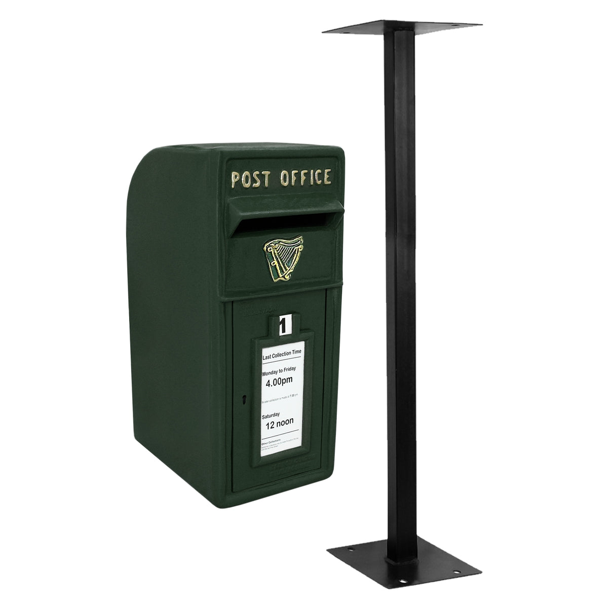 Boîte aux lettres verte en métal avec support noir, ornée d'un logo doré et d'une fente pour le dépôt de lettres