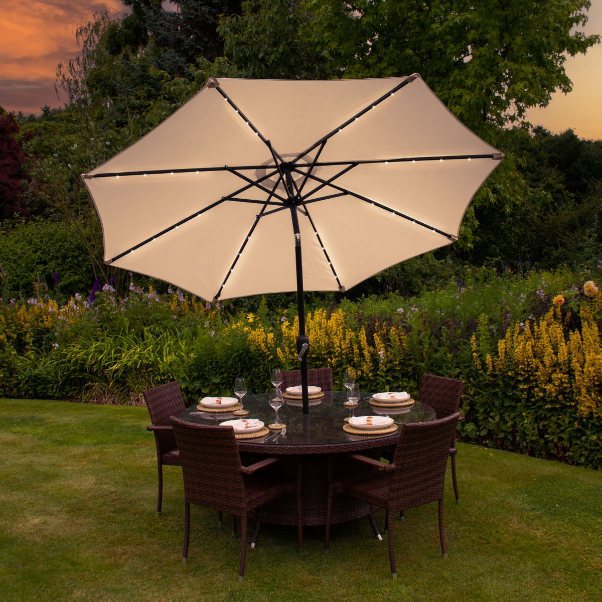 Parasol Beige 270 cm avec 32 LED's Intégrés