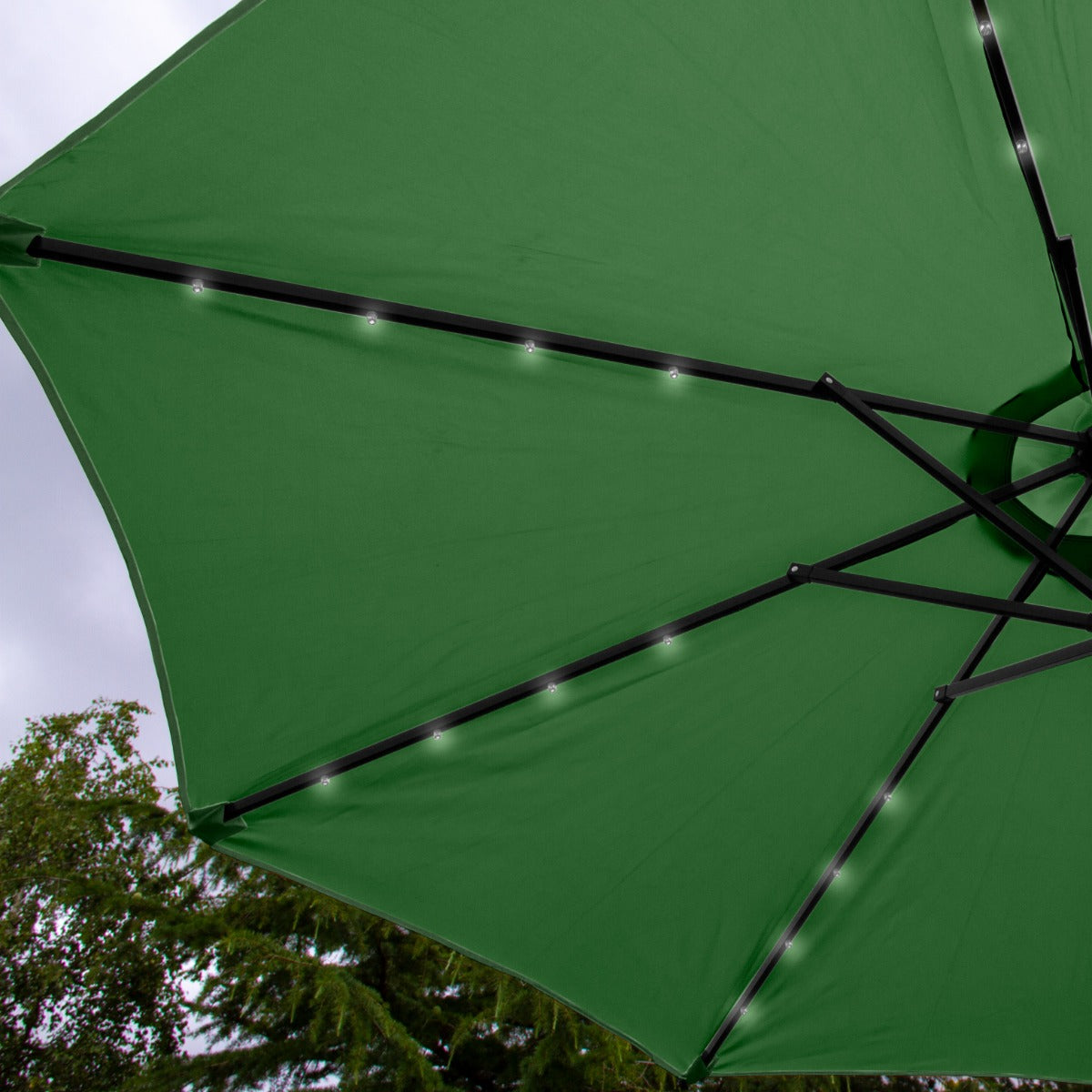 Parasol Vert 270 cm avec 32 LED's Intégrés