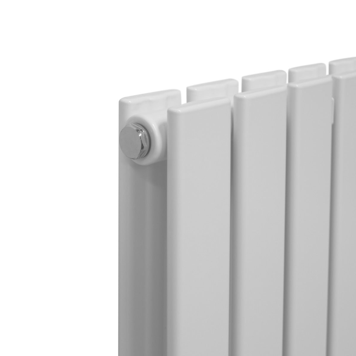 Radiateur plat à deux panneaux, dimensions 1800 x 560 mm, finition blanche lisse, design moderne et épuré, idéal pour le chauffage intérieur
