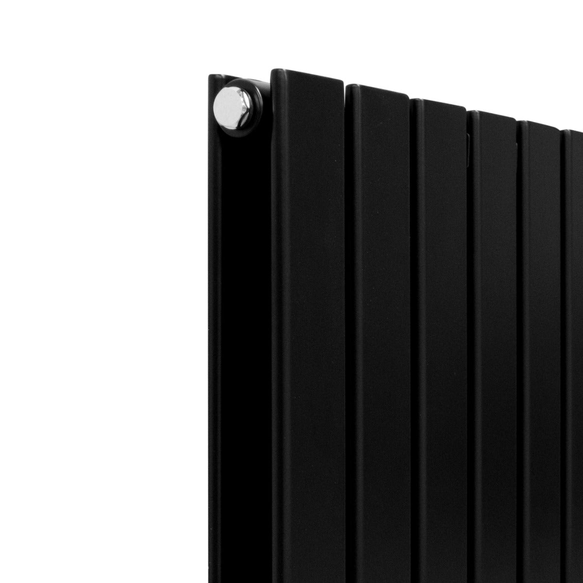 Radiateur plat noir à deux panneaux, dimensions 1800 x 560 mm, avec une surface lisse et des lignes modernes élégantes