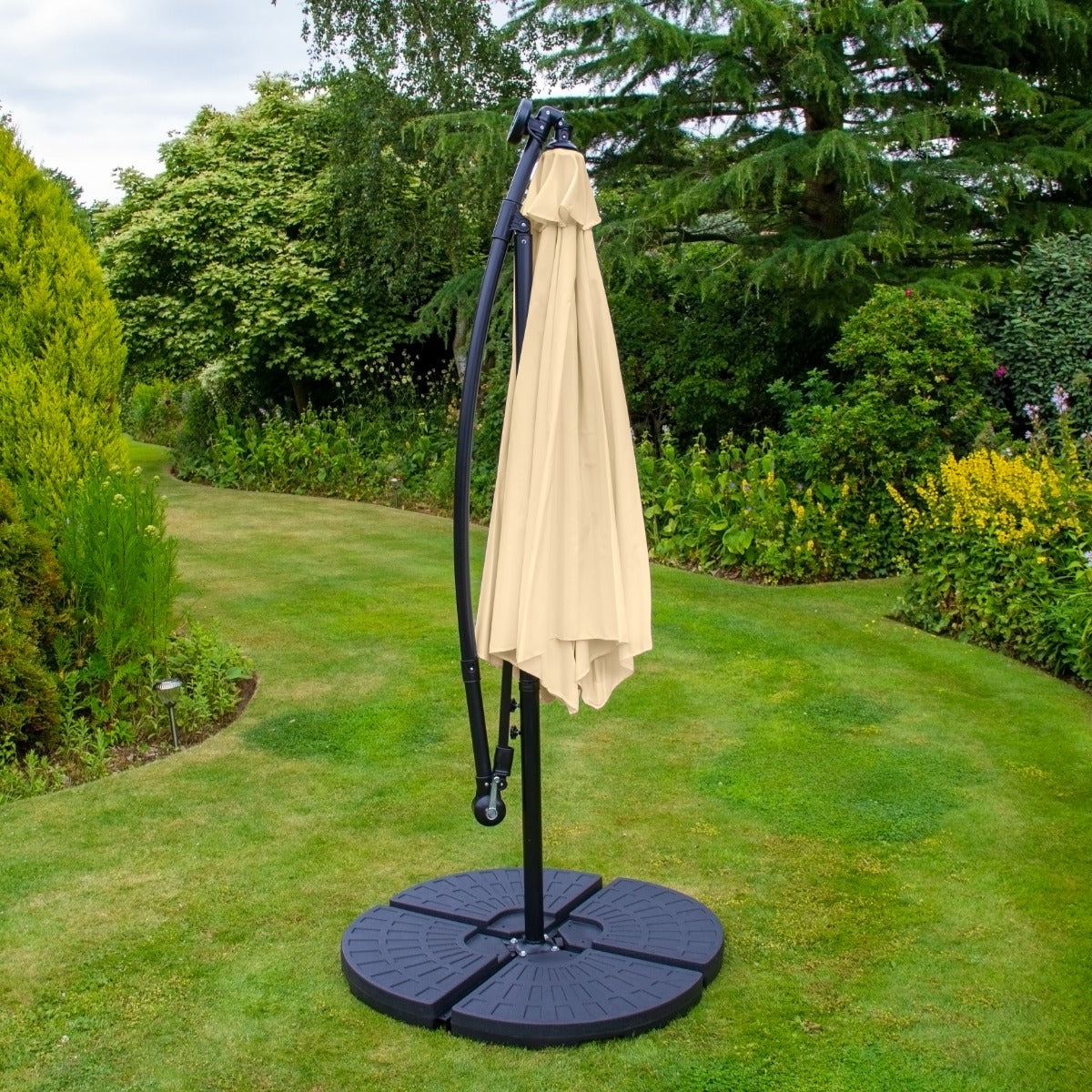 Parasol Beige 3m avec LED's Intégrés avec Base Ronde