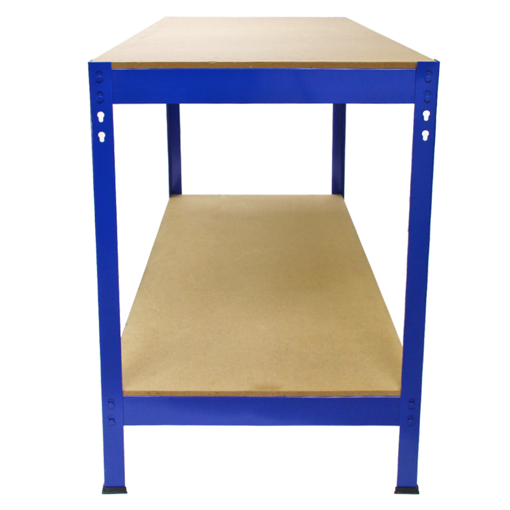 Rayonnage en acier bleu avec étagères en bois, design robuste et moderne, idéal pour le rangement et l'organisation d'espace de travail