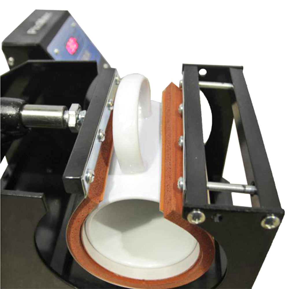 Presse à chaud pour tasses avec éléments en métal noir et bois, conçue pour personnaliser des mugs en céramique blanche