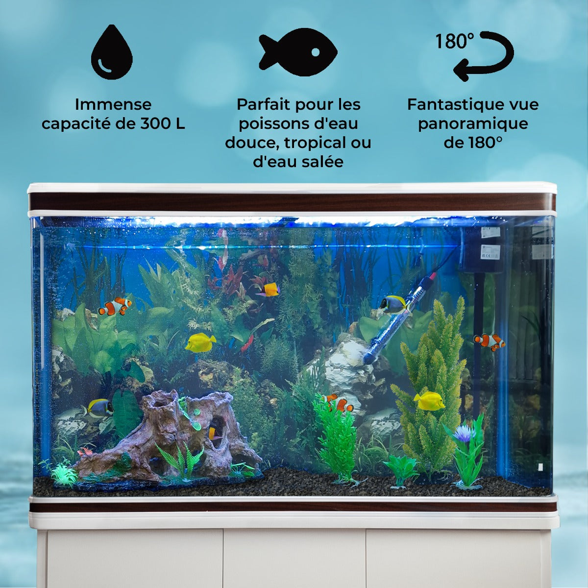 Aquarium blanc de 300 L avec décor naturel, gravier noir, poissons colorés et plantes aquatiques, vue panoramique à 180°