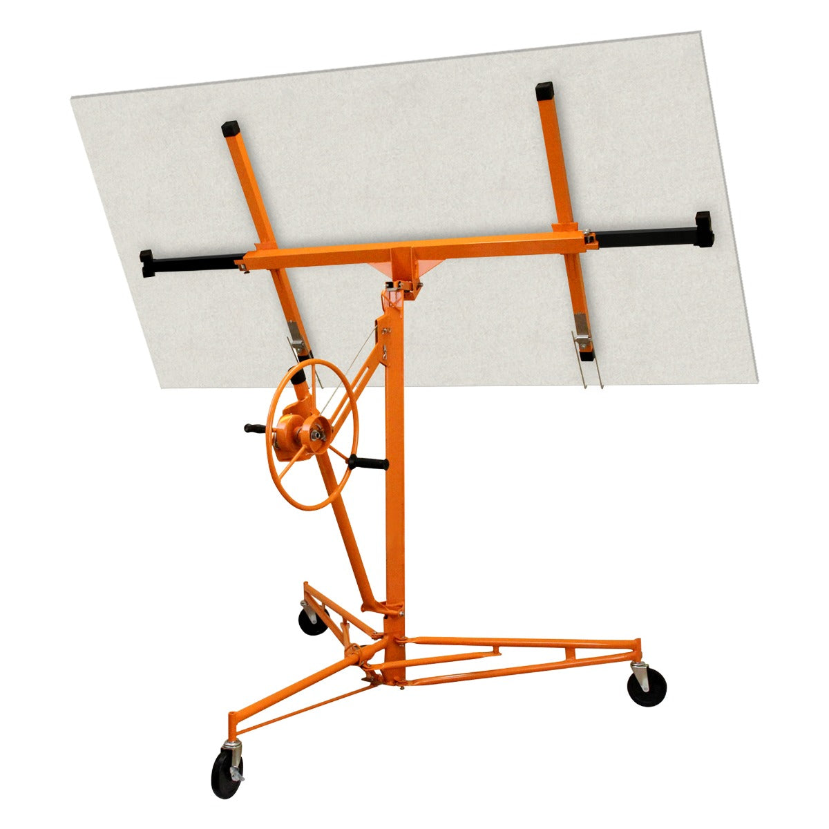 Lève-plaques en métal orange avec roulettes, supportant une plaque de placoplâtre blanche, conçu pour faciliter l'installation