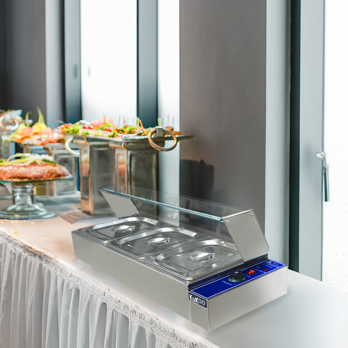 Bain marie KuKoo en acier inoxydable avec trois bacs, couvercle en verre, idéal pour maintenir les aliments au chaud lors d'événements