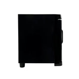 Chauffe-serviettes noir de 23 L, design compact avec une finition lisse, porte à poignée et pieds antidérapants pour la stabilité