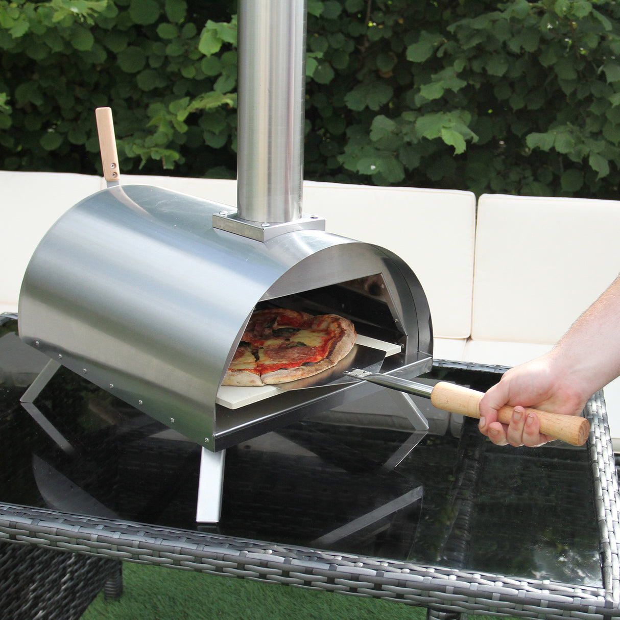Lot de Four à Pizza & Ensemble Salon de Jardin en Aluminium Gris