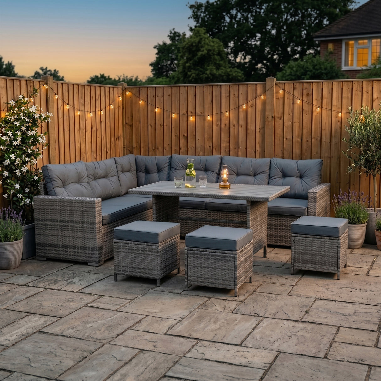 Salon de Jardin en Rotin & Table en Bois Composite - Gris