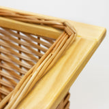 Panier coulissant en pin de 600 mm avec finition en bois clair, tressage élégant et bords arrondis pour un style naturel