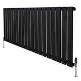 Radiateur plat noir à 1 panneau, dimensions 600 x 1400 mm, avec vannes, finition lisse et design moderne, idéal pour un intérieur élégant