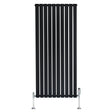 Radiateur plat noir à 1 panneau, dimensions 1600 x 700 mm, avec vannes chromées et design moderne à l'aspect lisse et élégant