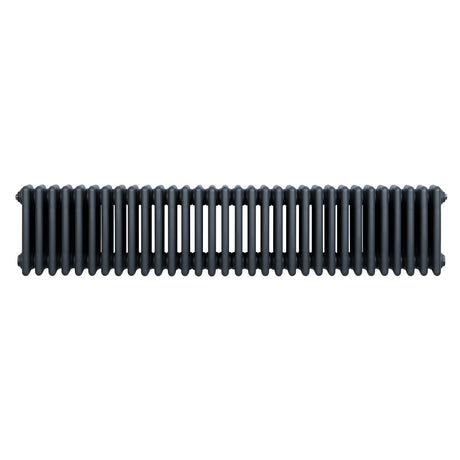 Radiateur traditionnel à 4 colonnes en gris anthracite, long et élégant, avec une surface lisse et des lignes épurées, idéal pour le chauffage intérieur