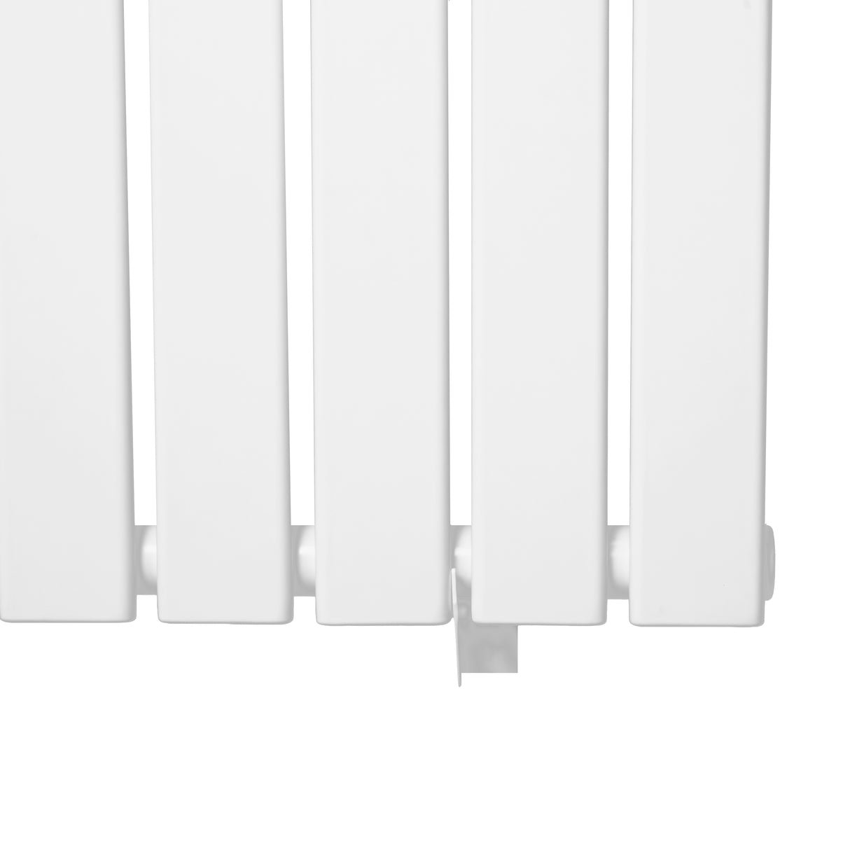Radiateur plat à un panneau, dimensions 1800 x 560 mm, finition blanche lisse, design moderne et épuré, idéal pour le chauffage intérieur