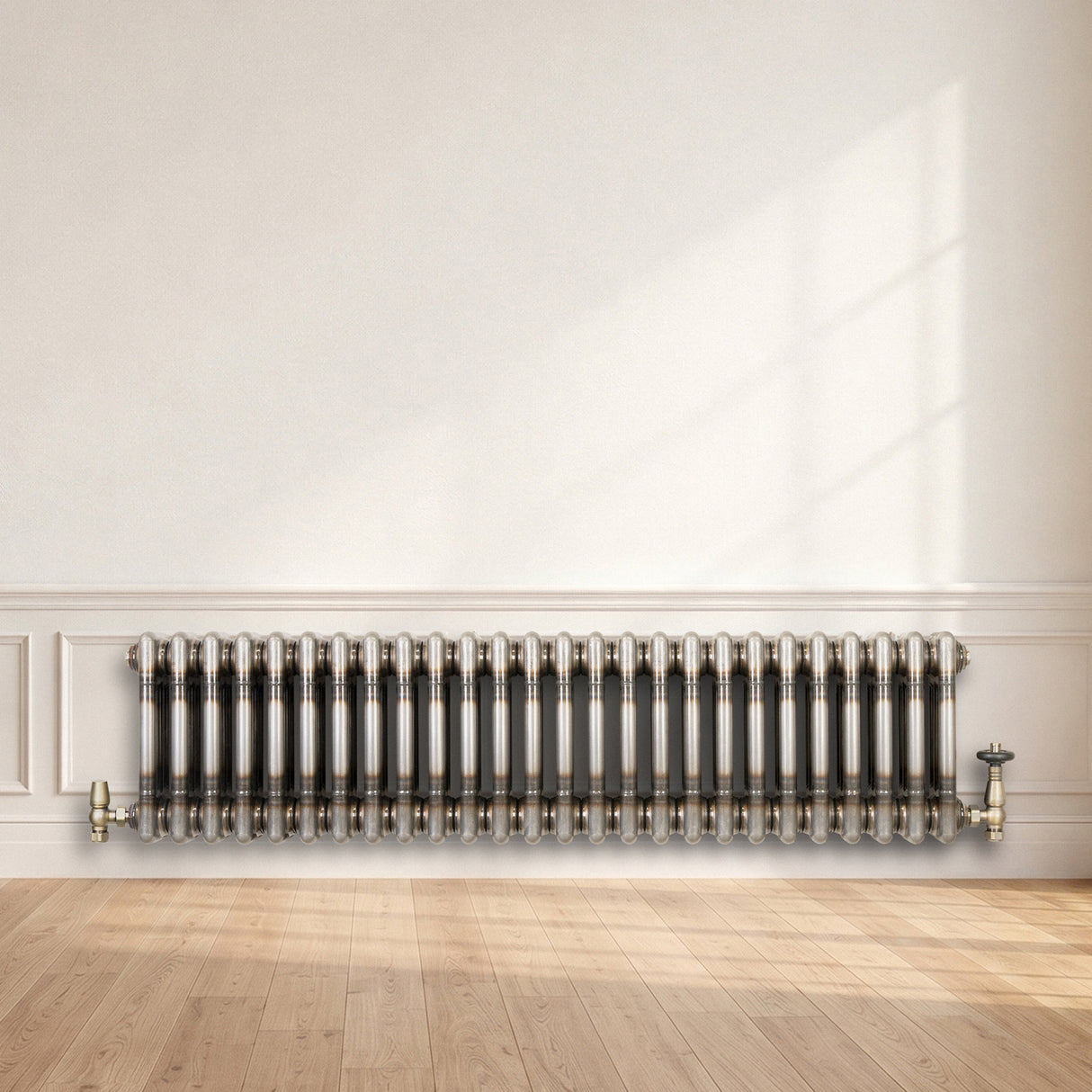 Radiateur Traditionnel à 3 Colonnes & Vannes - 300 x 1190 mm - Métal Brut