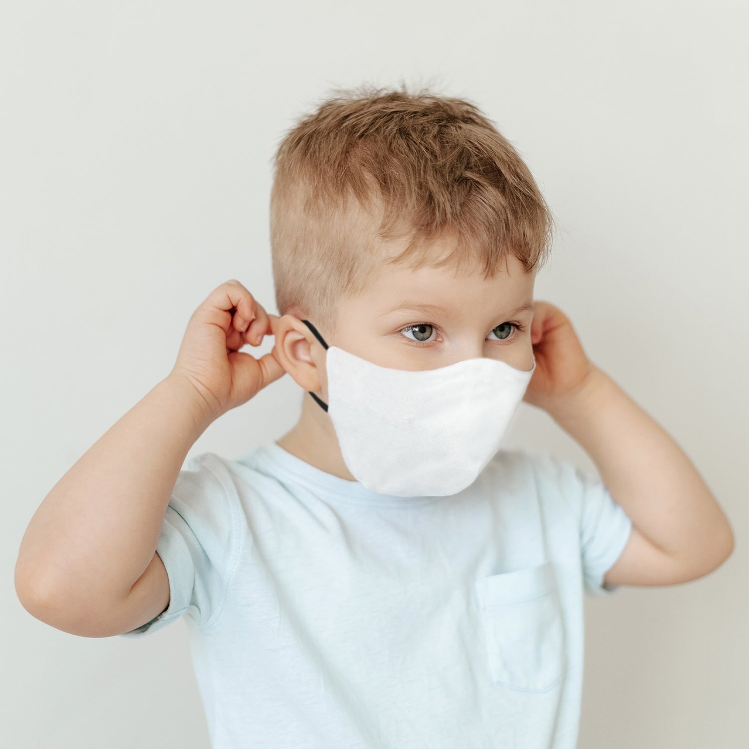 50 Masques de Visage Vierges pour Sublimation (Taille Mixte)