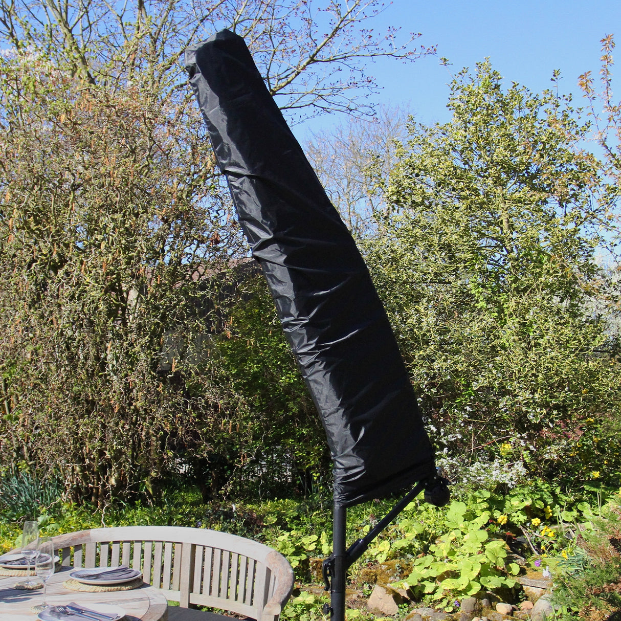 Parasol Cantilever Beige & Base Ronde