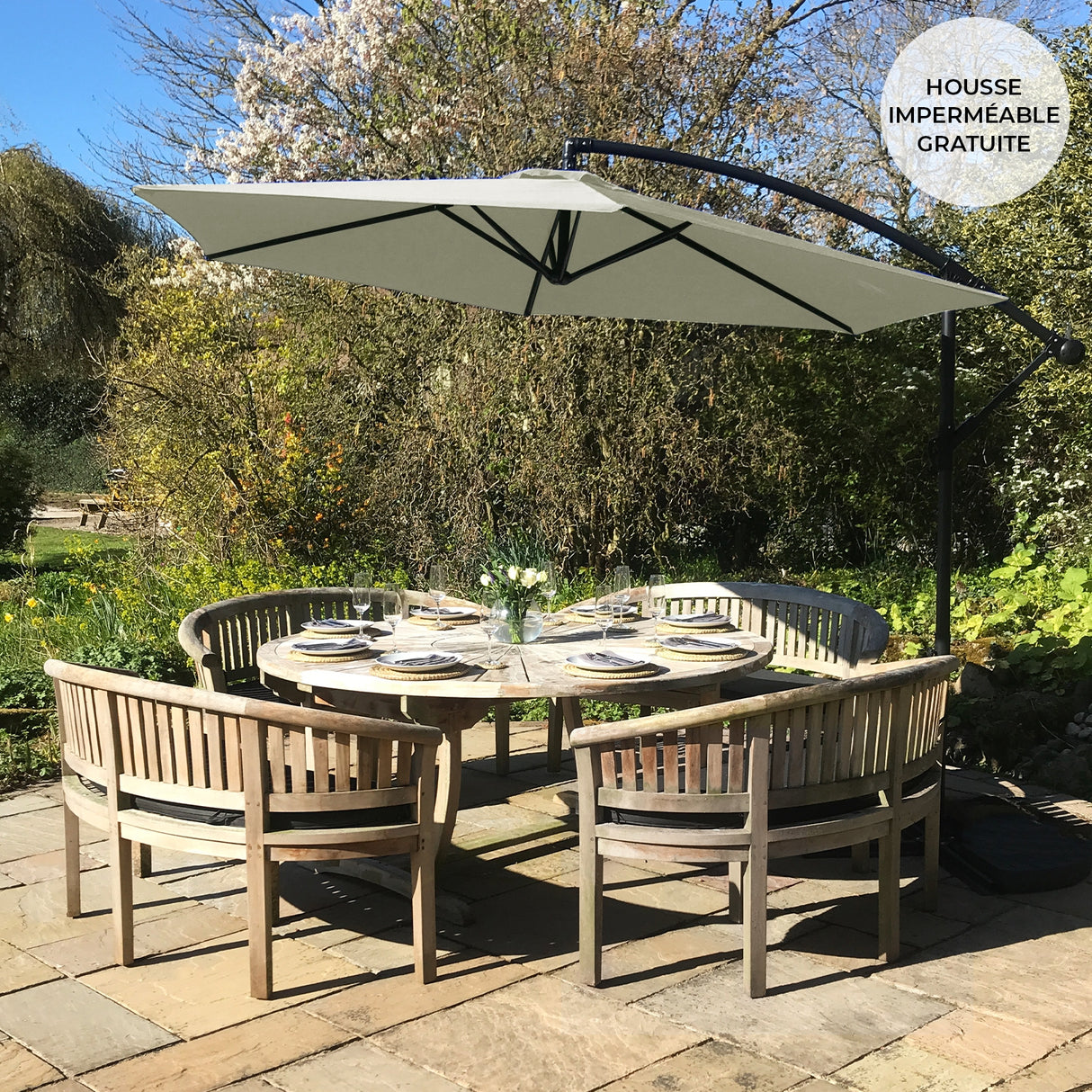 Parasol Cantilever Crème 3m x 3m x 2.5m